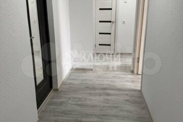 2-к квартира, 55 м², 1/10 эт.