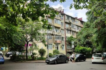 2-к квартира, 37 м², 5/5 эт.